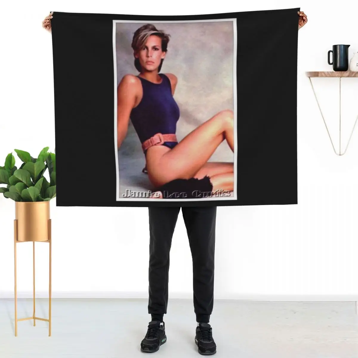 

Jamie Lee Curtis Throw Blanket Soft Home Decor Blanket for Couch Bedroom