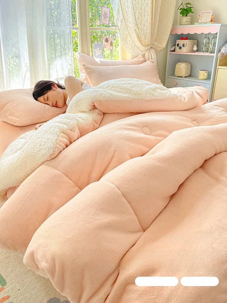 

Утепленное одеяло из молочного вельвета для студенческого общежития, зимнее теплое одеяло-покрывало из овечьей шерсти, полиэфирное волокно, высокая теплоизоляция