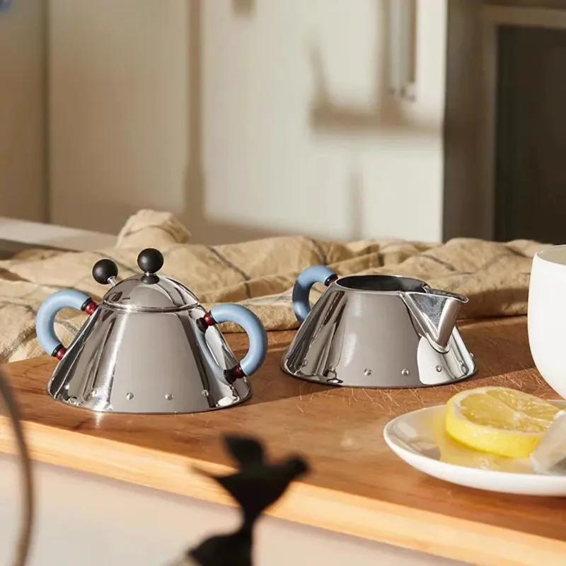 Spice box, coffee utensils, sugar bowls, milk jugs, stainless steel trays, coffee companions
