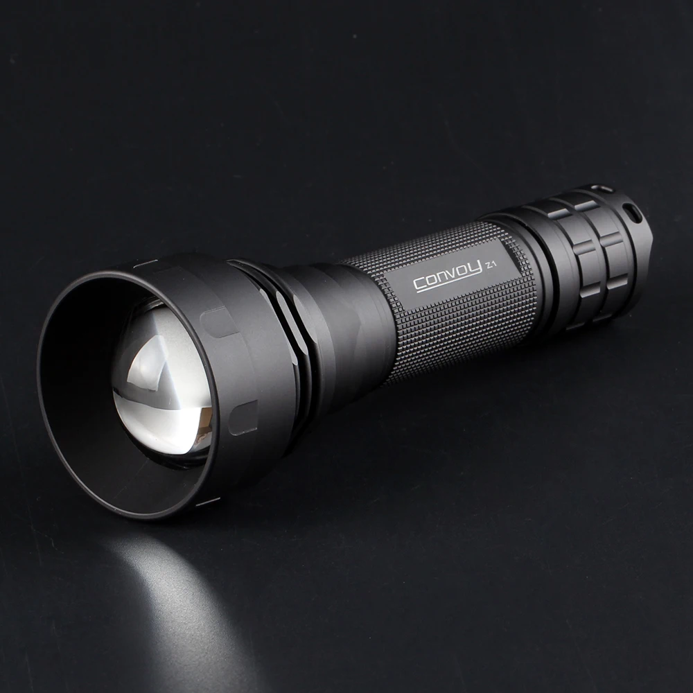 Convoy Z1 SST40 Zoom Flashlight High Powerful Linterna Led Flash Light Zoomable Lamp 21700 Tactical Work Lantern