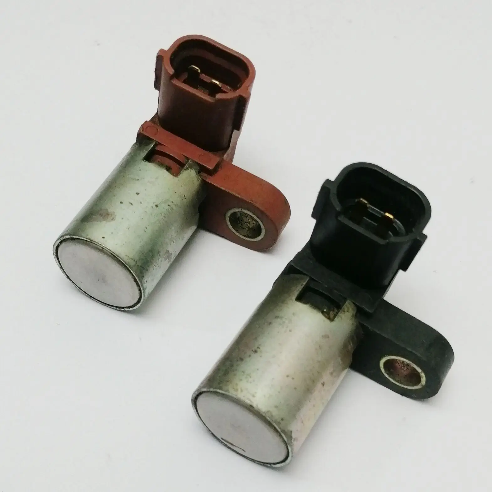 Nockenwellen-Positionssensor 22056-AA050 für Subaru-Motoren 2011