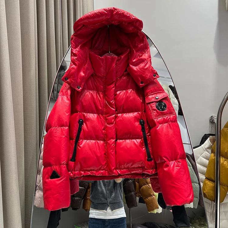 겨울 짧은 광택 후드 다운 재킷 여성용 두꺼운 따뜻한 퀼팅 파카 아우터 여성 화이트 덕다운 솔리드 방수 재킷