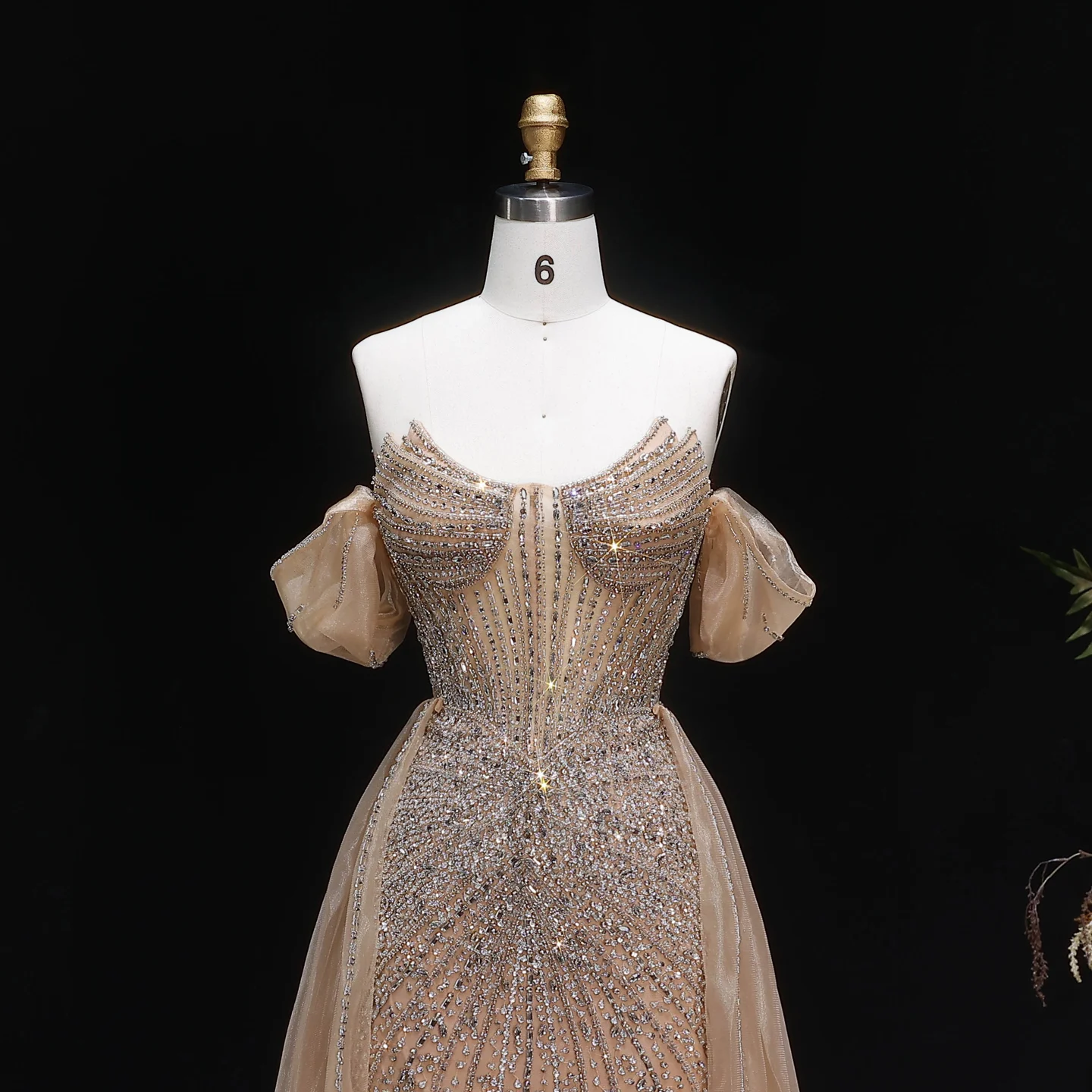 Sharon Said Elegantes Schulterfreies Abendkleid mit Überrock, Luxuriöses Perlenbesetztes Meerjungfrauenkleid für Arabische Damen, Formelle Partykleider SS120 Maßanfertigung – Detail 13