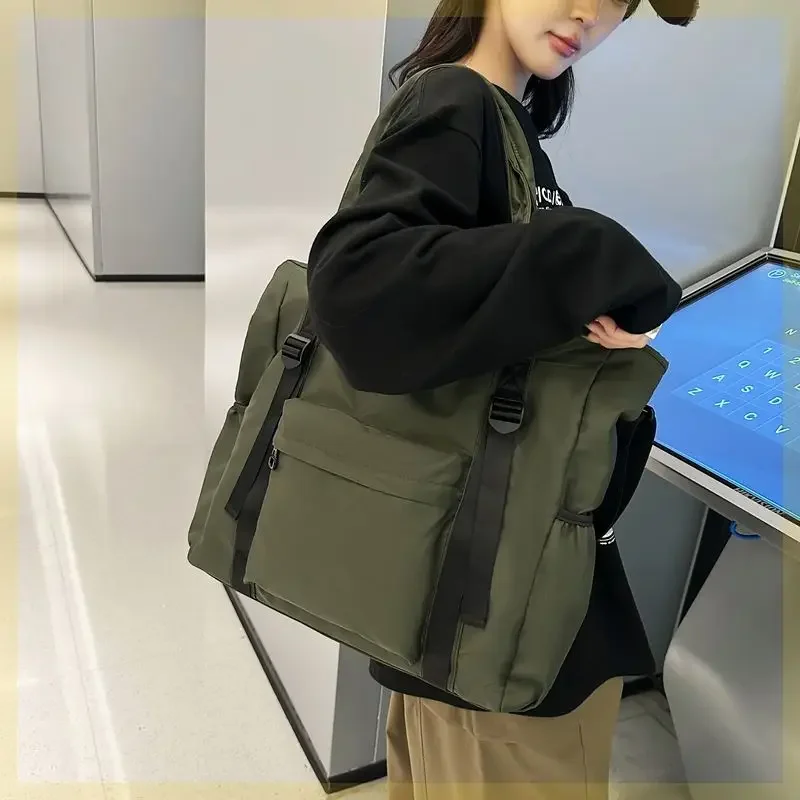 New 2025 Fashionable Waterproof Nylon Shoulder Bag Large Capaci Travel Bag Tote Bag Lightweight Portable for Travel And Out...