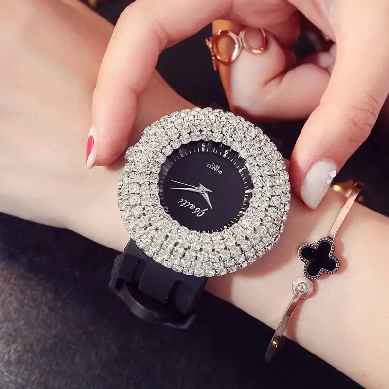 Luxury Rhinestone Watches for Women Elegant Rubber Strap Ladies Wrist Watch Female Quartz Watch Dress Clock Montre Femme Hodinky