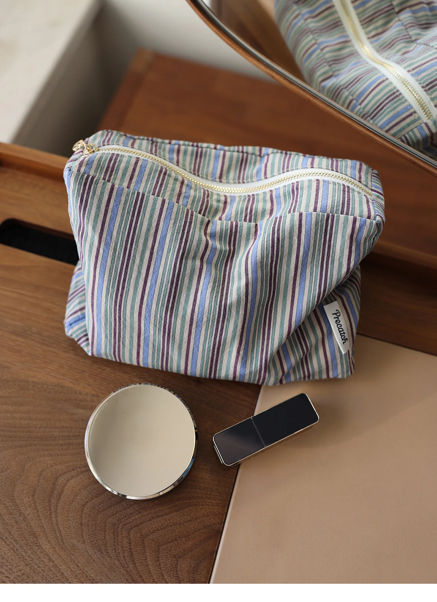 Kosmetiktasche mit farblich abgesetzten Streifen, großes Fassungsvermögen, tragbare Aufbewahrungstasche im japanischen Stil, multifunktionale Reisetasche für Toilettenartikel. – Detail 4