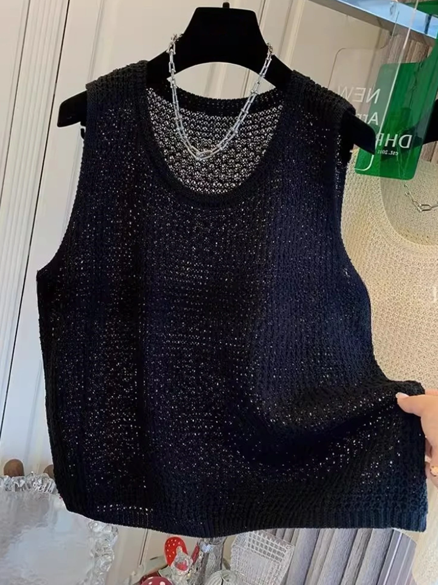 سترة مفرغة من الدانتيل سترة فضفاضة علوية 2025 كسول Sle توب جديد Faion التخسيس محبوك irt المرأة Faion