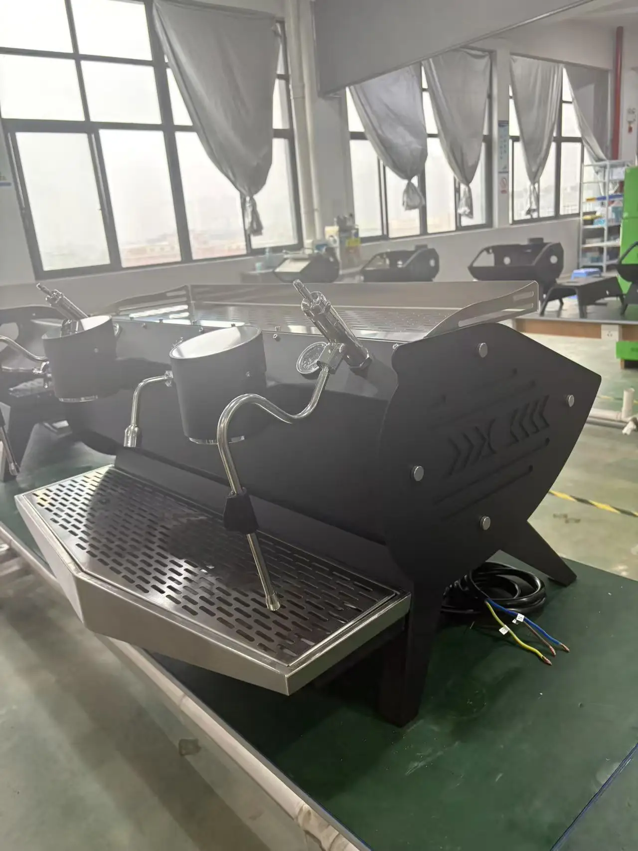 ماكينة صنع القهوة الأكثر مبيعًا كافتيرا أدوات باريستا الفورية ماكينة صنع قهوة اسبريسو الذكية #4