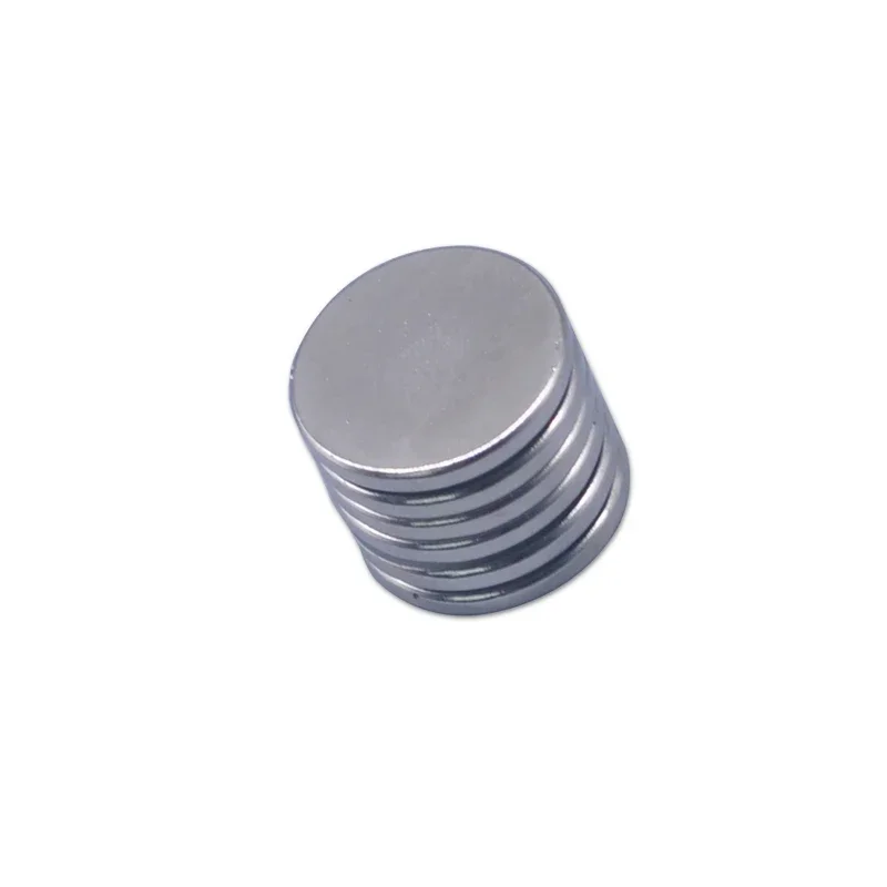 25x3 mm N35 ronde magneten 25 mm * 3 mm Neodymiummagneet 25x3 mm Permanente NdFeB Supersterke krachtige magneet 25 * 3 mm