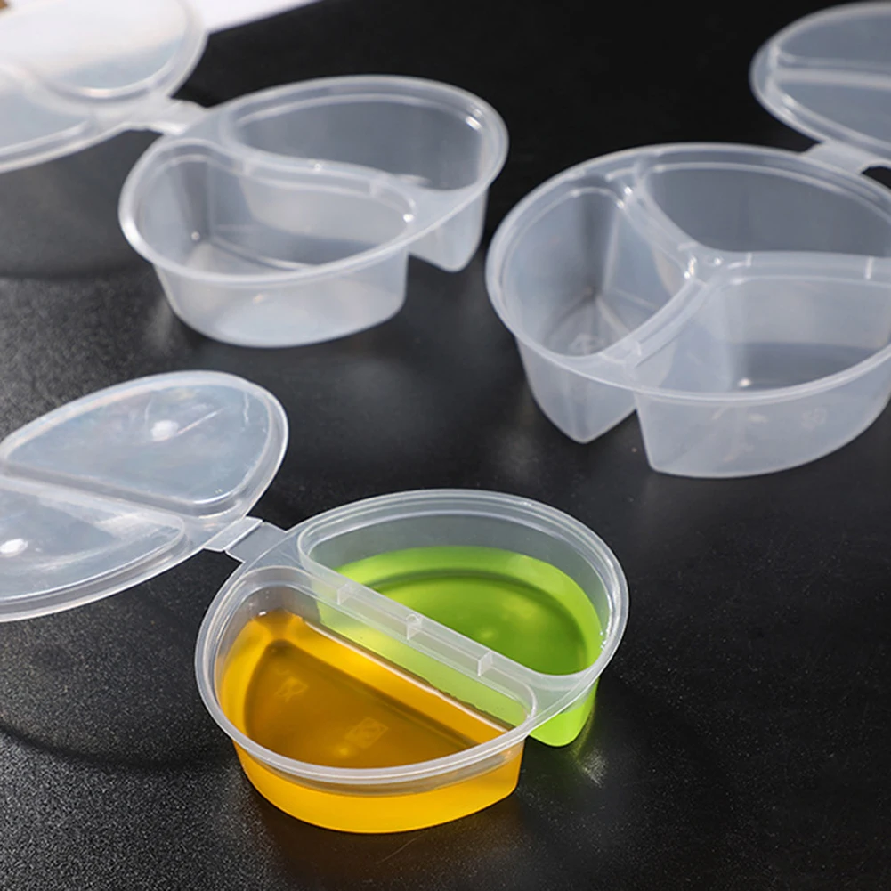 

Shallow Plastic Container With Lid Large 2 Compartment Snack Containers For To-go Sauce