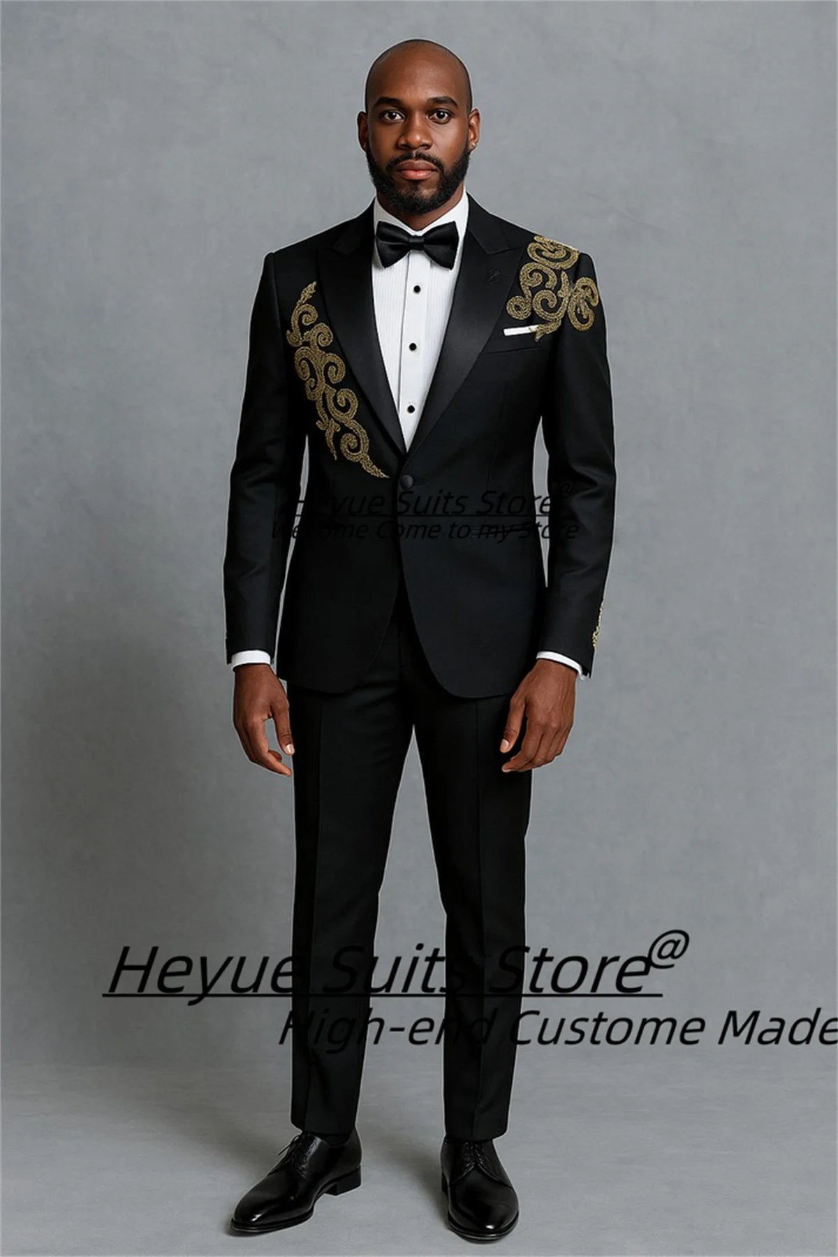 

Luxuly Black Men Suits Shiny Bead decoration decal Groom Wedding Tuxedos 2Pieces Sets Male Prom Blazers Customized Costume Homme