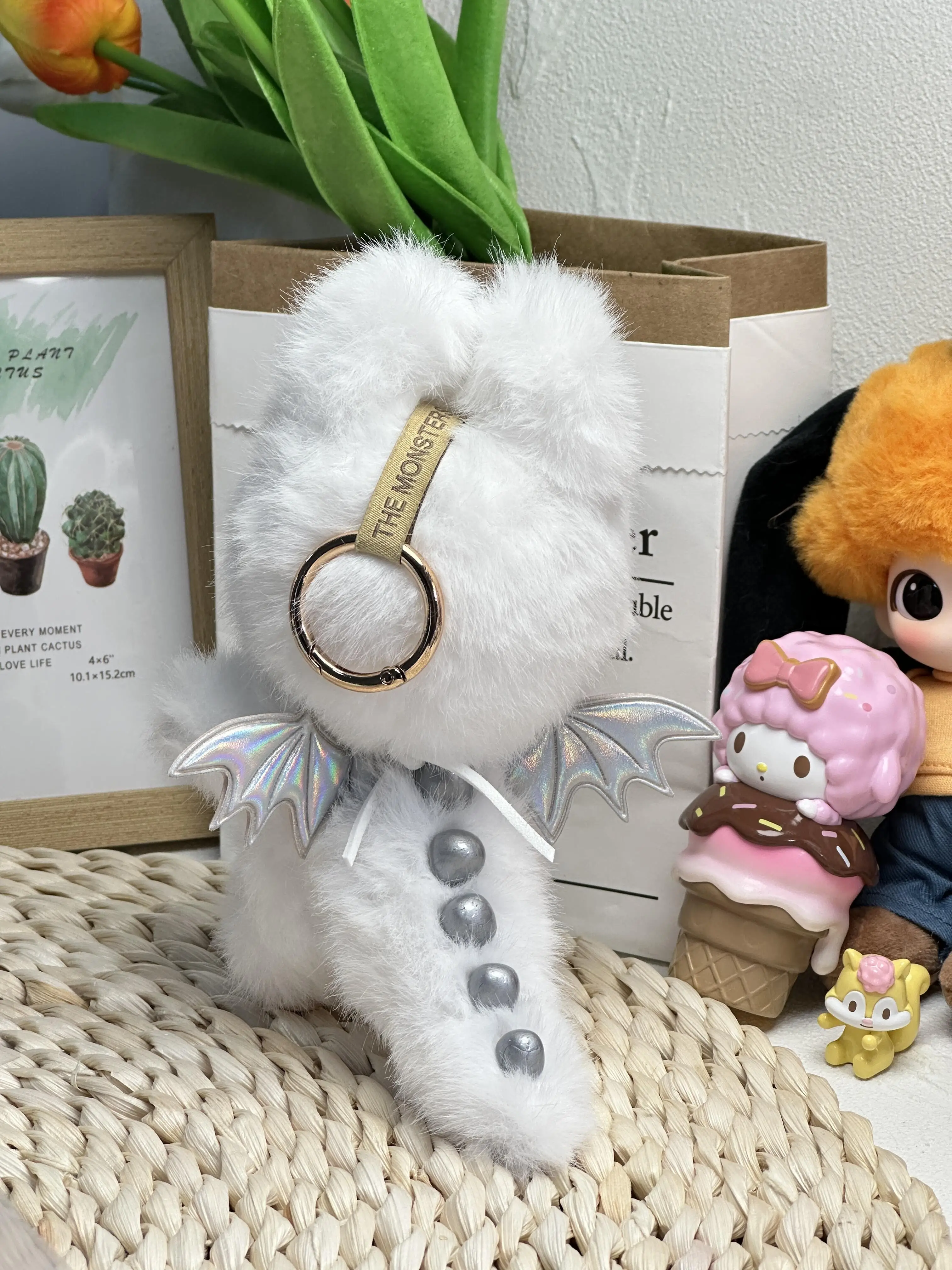 

Одежда для кукол Labubu Little Angel Rabu, слепая коробка, одежда для сидячей куклы, вечерние миндальное печенье, виниловое сердце, плюшевые аксессуары для кукол, подарок