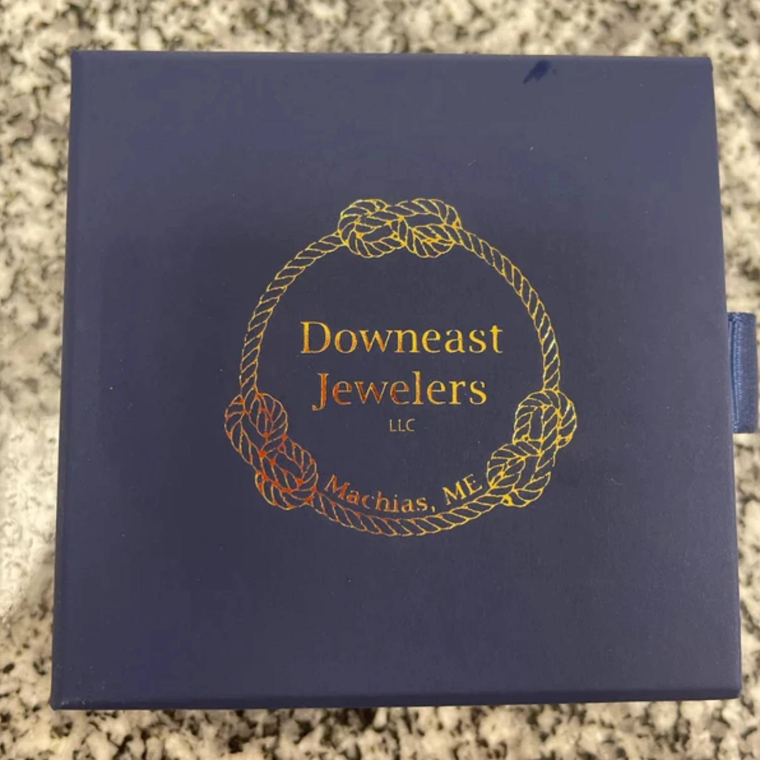 

20 шт. коробка для упаковки ювелирных изделий и набор мешочек, коробки и мешочки для ювелирных изделий на заказ с логотипом оптом