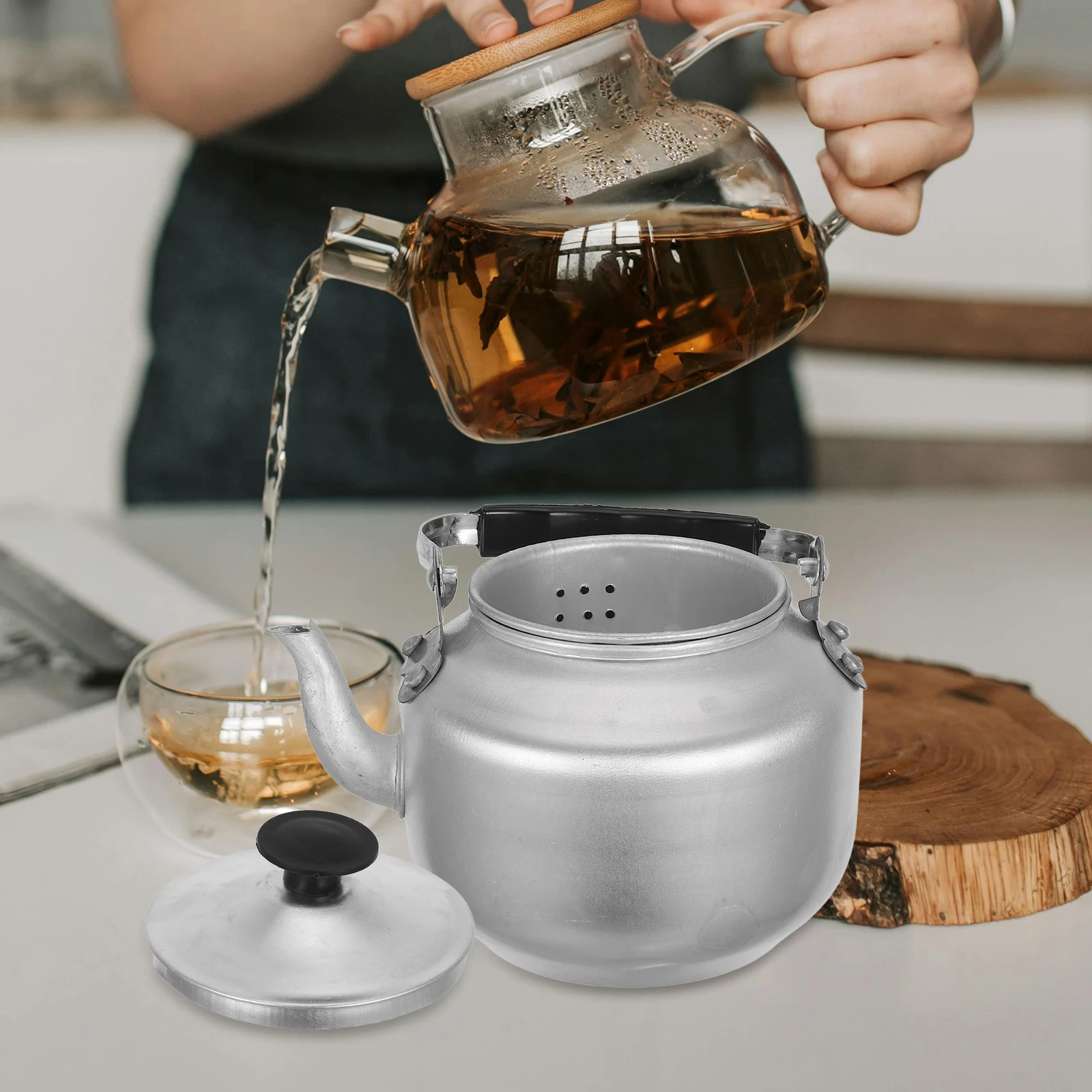 

2Pcs Stovetop Kettles 14cm Coffee Pot Aluminum Alloy Family Use Handheld Heat Resistance Water Kettle Tea Pot Kitchen