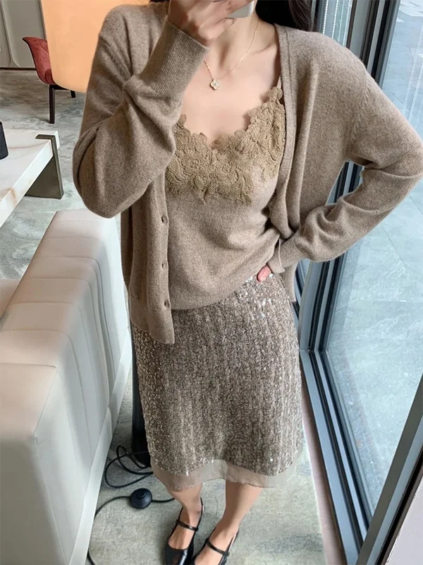 

Женский вязаный топ на бретельках с кружевной вышивкой и пэчворком, новинка ранней весны, облегающий базовый топ