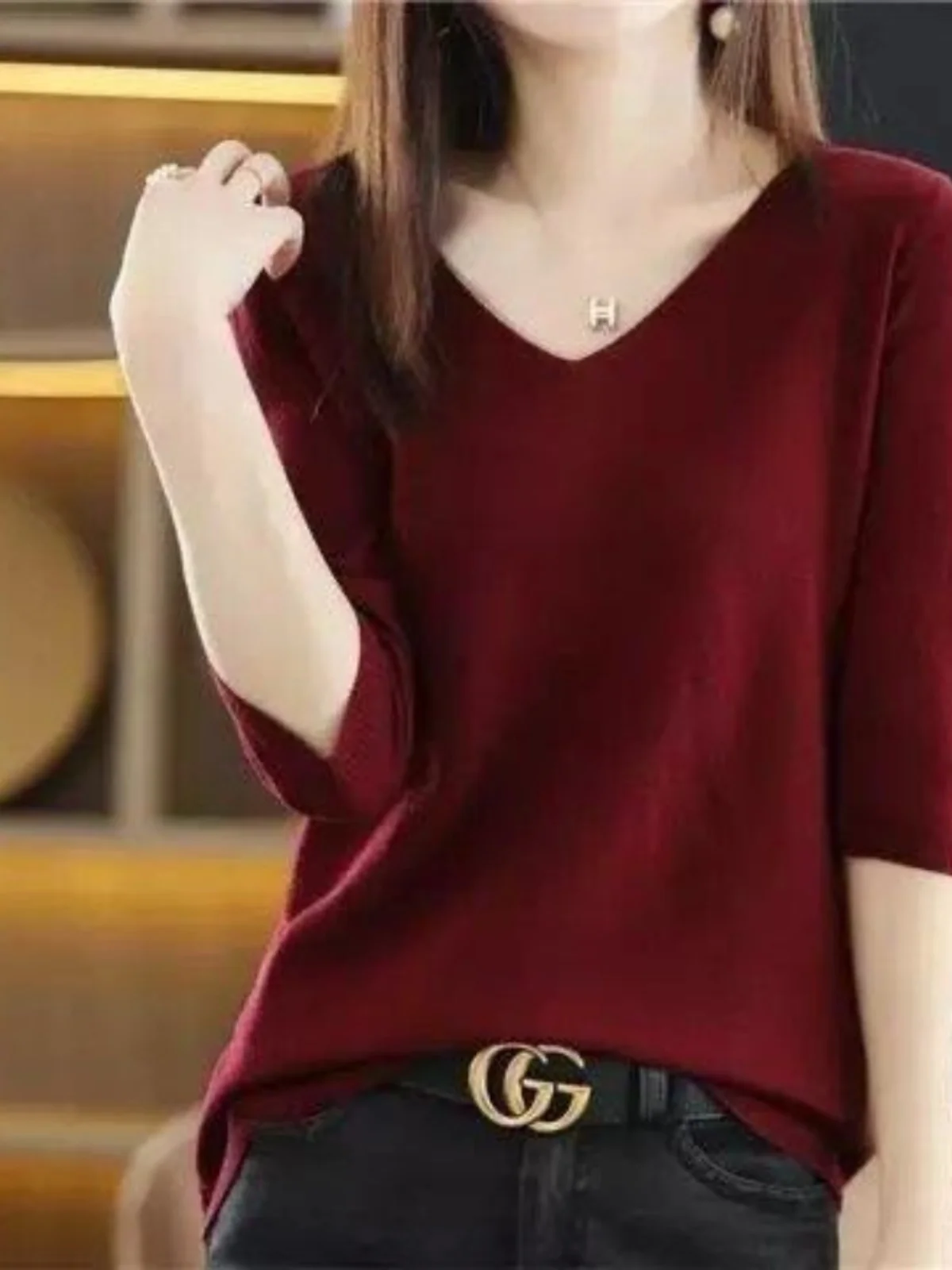 Loose V-Neck Pullover Knitted Short Sleeve Women's Sweater Spring Autumn Comfortable Breathable Casual Style Fashionable