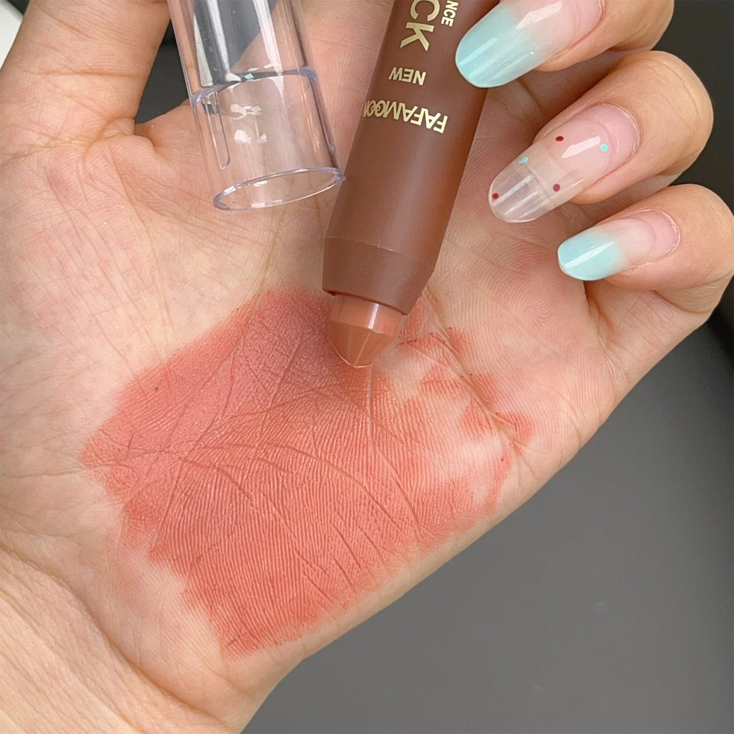 Matte Naakt Lip Liner Waterdicht Niet-plakkerig Zacht Mat Lipkrijt Gemakkelijk te dragen Contouring Lipliner Overzicht Tint Potlood Cosmetisch