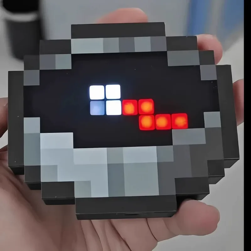 Oplaadbare MC Pixel Kompas Sleutelhanger - 3D Magnetische Oscillerende Aanwijzer voor Gaming Decor Kindercadeaus Rugzak Charmes