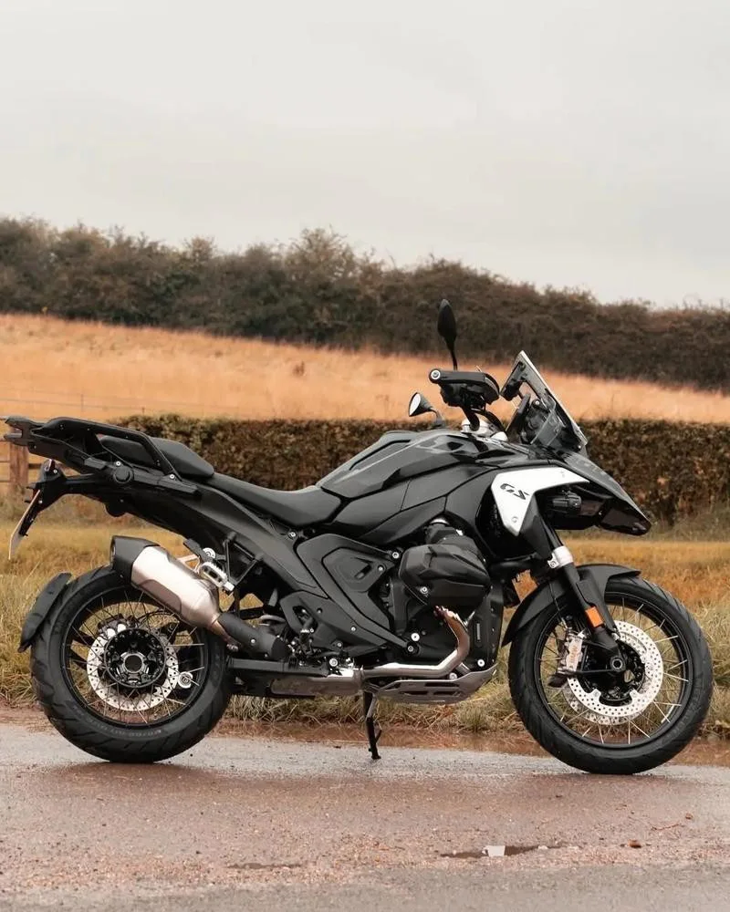 100% Carbon Fiber Motorcycle Parts Full Fairing Kit New Practical Dry Carbon Fiber Parts for BMW R1300GS