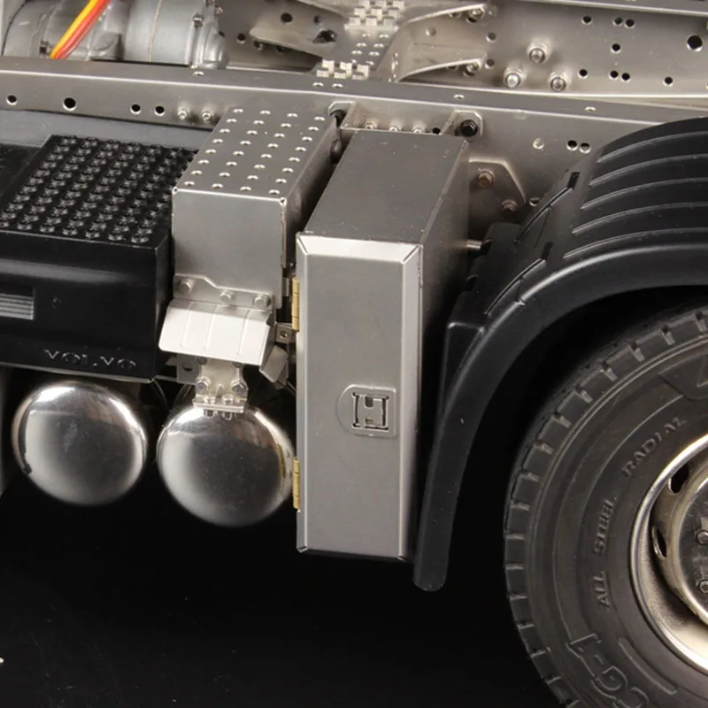 กล่องเครื่องมือจำลองโลหะขนาด 1:14 สำหรับรถบรรทุก Tamiya RC รุ่น SCANIA 770S R620 VOLVO BENZ Arocs MAN TGX อุปกรณ์เสริมสำหรับรถยนต์