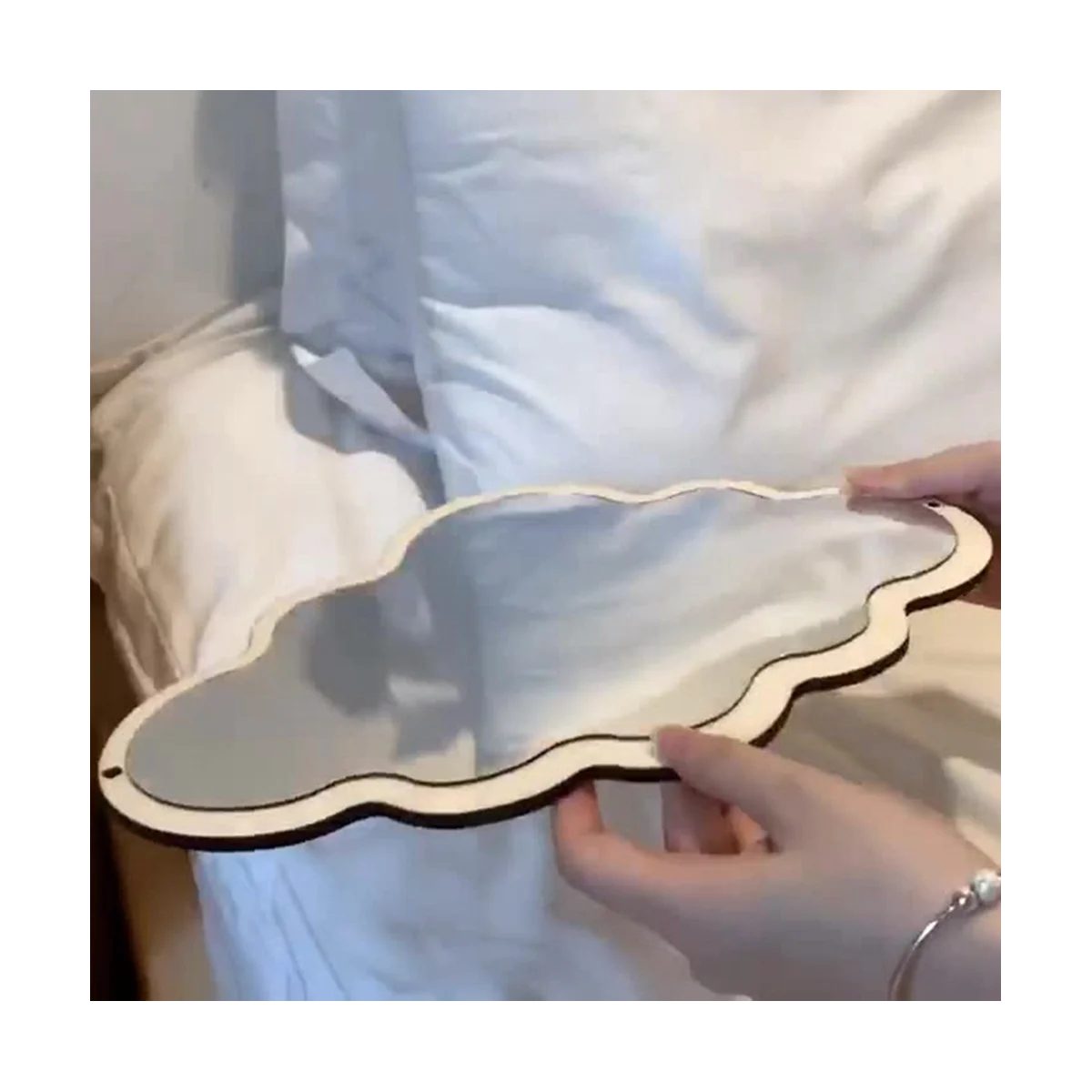 سحابة شكل الاكريليك مرآة الحلي ، لطيف الحلي ، ديكور المنزل ، حتما ماكياج عنبر