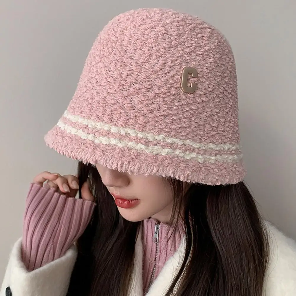 Lettered Label Hat Striped C Letter Print Basin Hat Cozy Women's Plush Basin Hats Autumn/winter Striped Solid Color for Outdoor