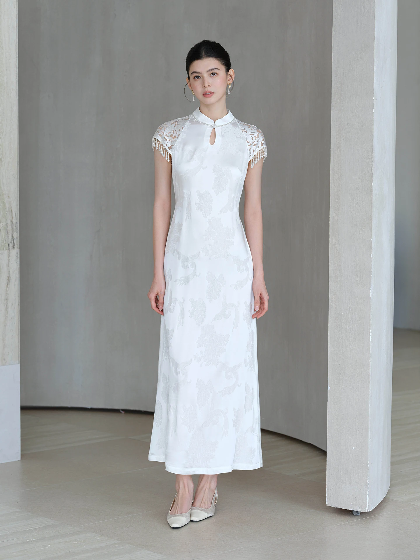 

Женское атласное платье Ele Long Dr с вышивкой и цветочным узором из вискозы и ацетата, с коротким рукавом