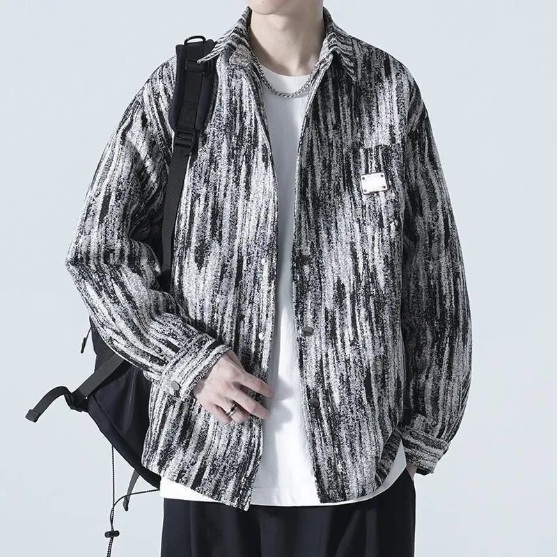 2025 الخريف ملابس العمل الدنيم سترة الرجال الجديدة الراقية فضفاضة العصرية التعادل صبغ تنوعا سترة قميص سترة