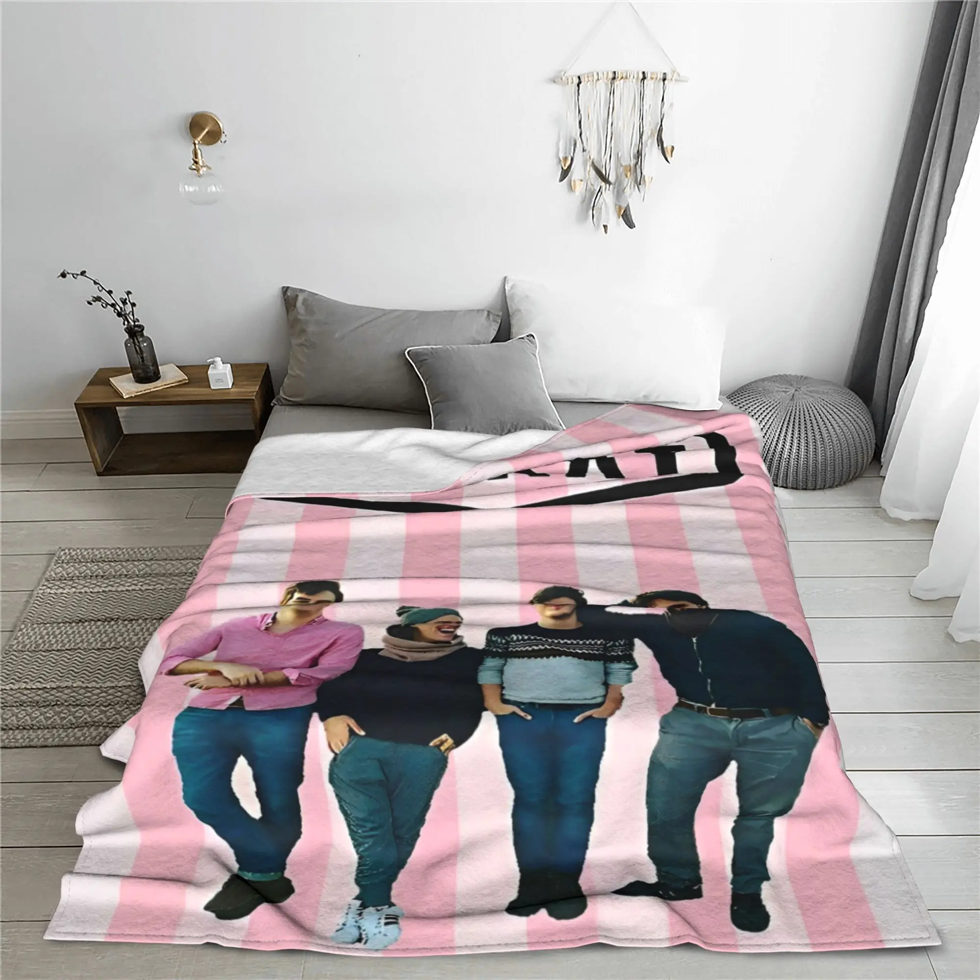 Pink Morat Blankets Pop Music Band Flannel Funny Breathable Throw Blanket for Home Summer