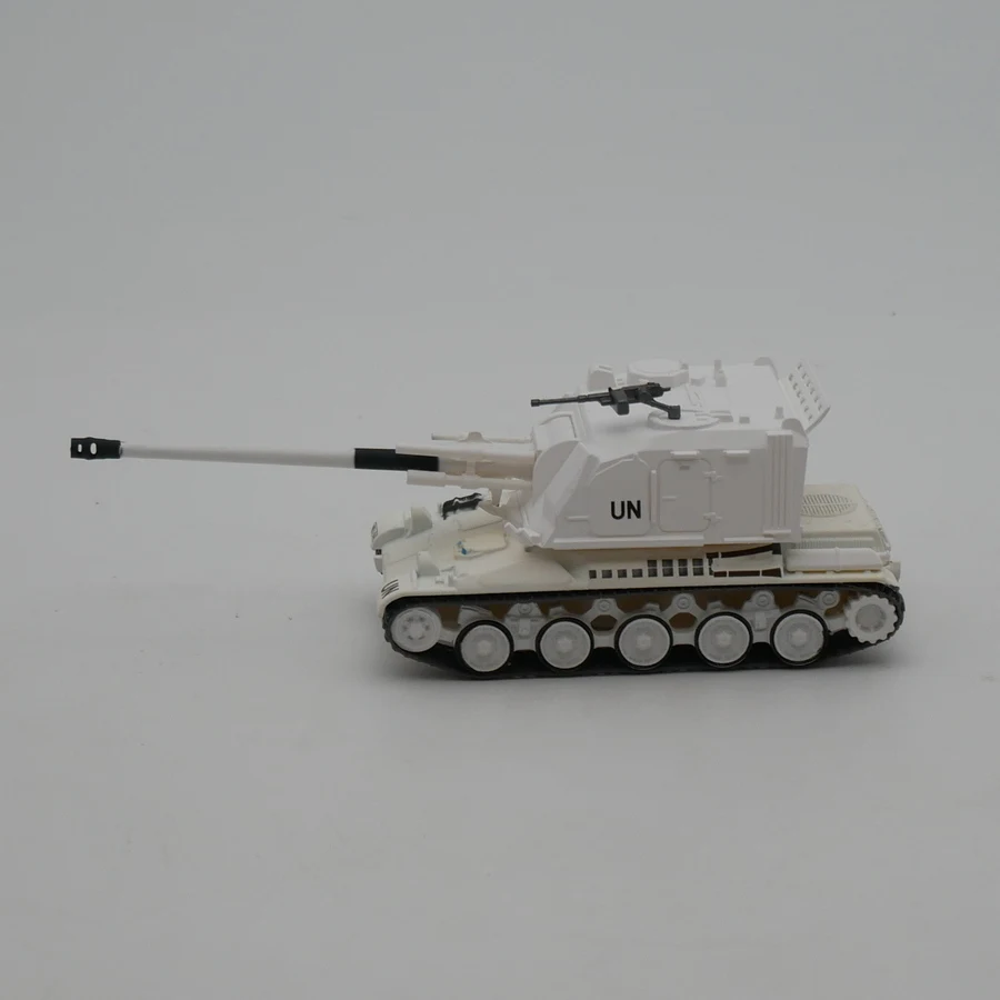 Fabbri 1:72 Military Model United Nations peacekeeping force Tank Armored Vehicle AMX AUF-1