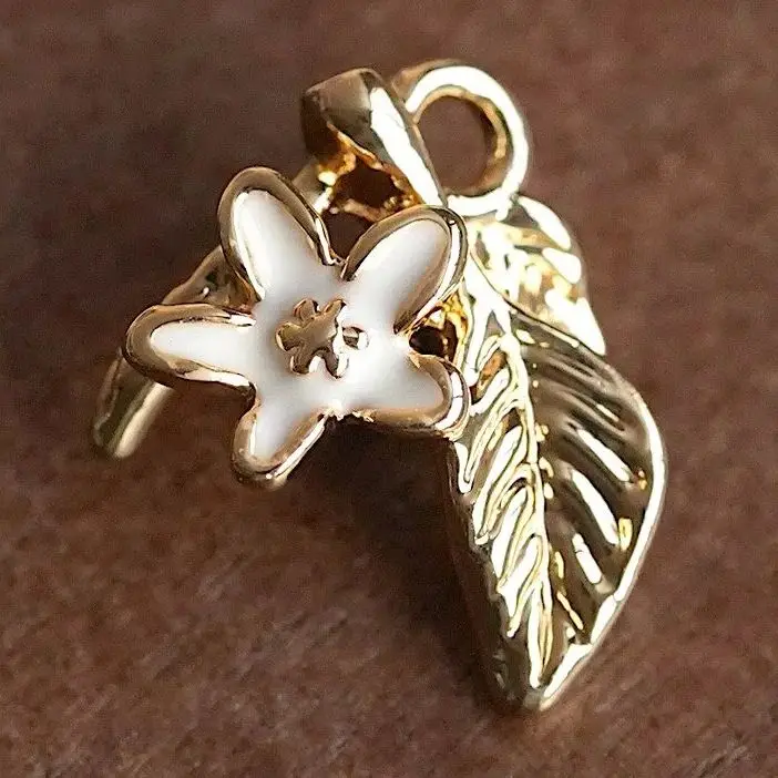 1PCS Copper Plated Gold Gentle Flower Leaf Double Hanging Pendant Charms DIY Bracelet Accessories Jewelry Making Findings