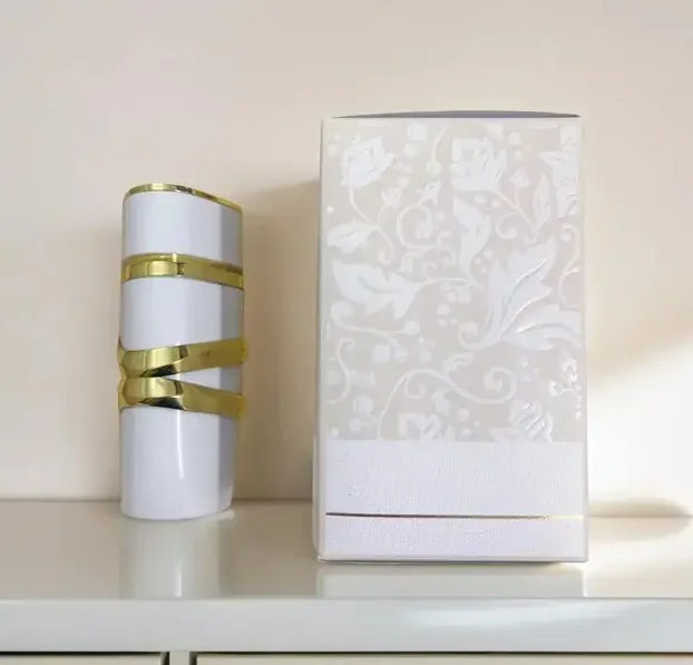 

Yara Moi Concentrated Perfume Oil 20ml (0.67 oz) by Lattafa