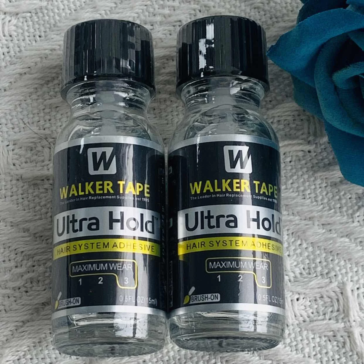 Wholesale Walker Tape Ultra Hold Lace Wig Glue Waterproof Transparent Lace Adhesive for Hair Replacement Brush-on Glue