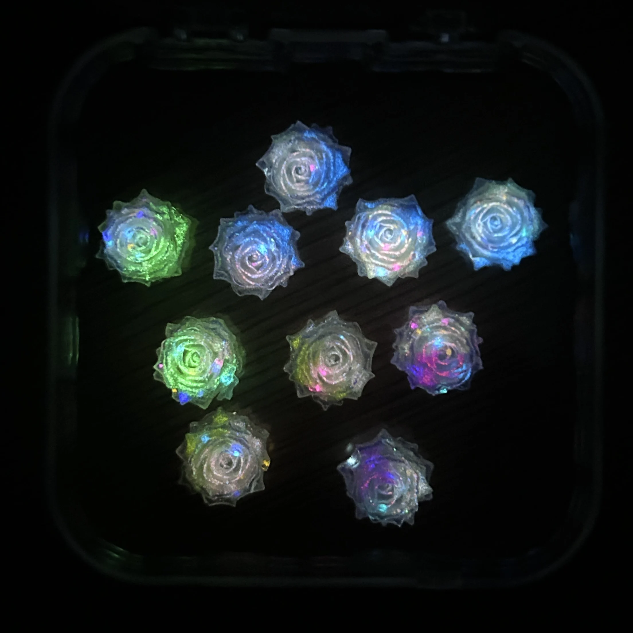 Dijes para decoración de uñas de resina rosa de Color sólido de ensueño, flores suaves y brillantes 3D, decoraciones para uñas, diseños de uñas de hadas DIY