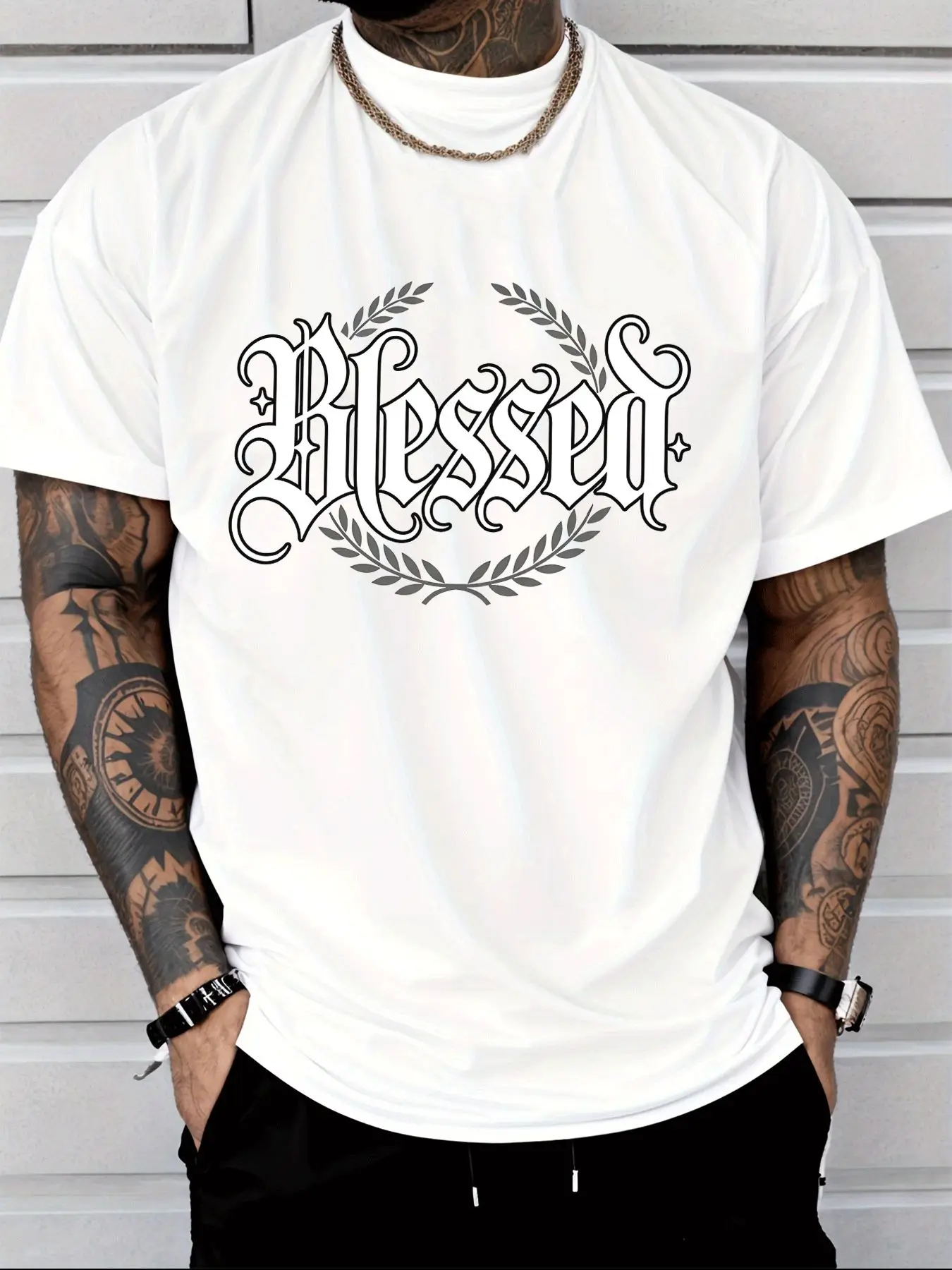 Men's Casual Blessed Letter & Wreath Print T-Shirt Men Fashion Street Style Casual Wear Adults Men