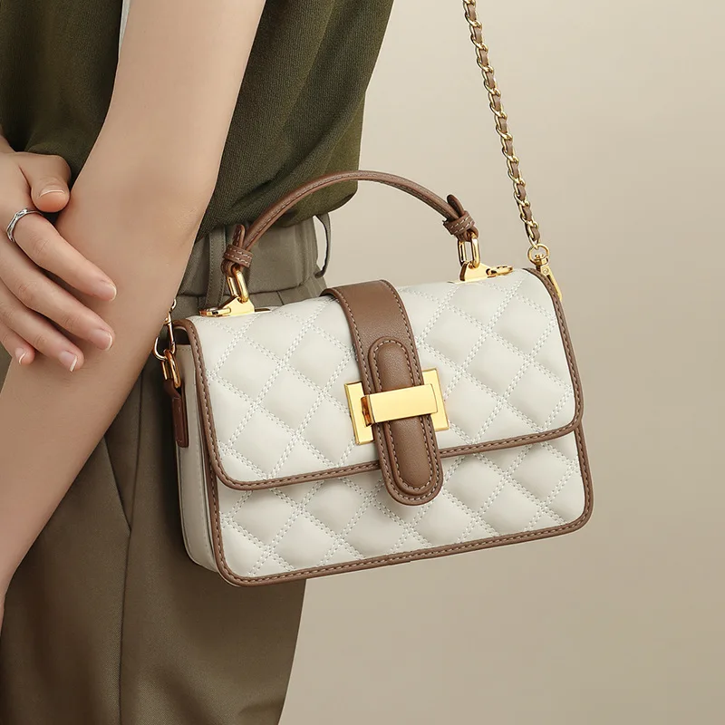 

Women's Versatile Chain Oblique Span Bag Light Luxury Rhombus Small Square Bag Commuter Handbag