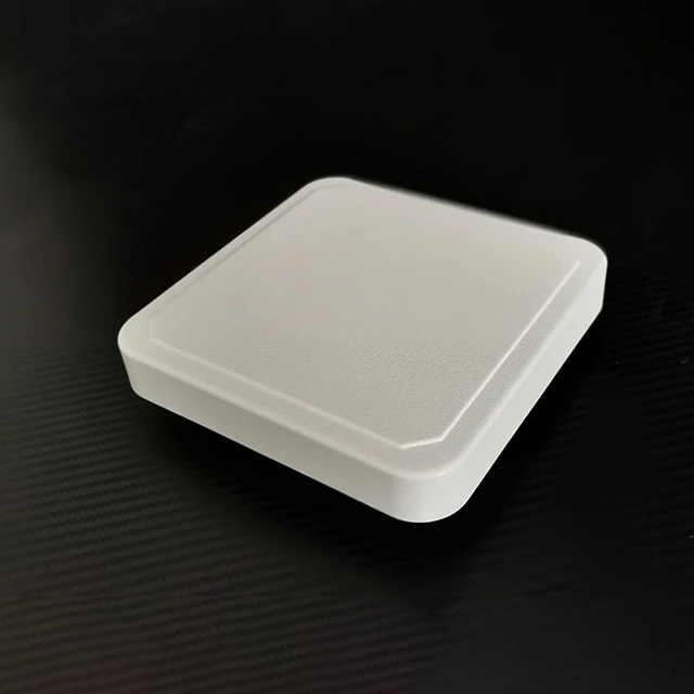 Small Size UHF RFID Antenna for RFID Door System Waterproof IP67 Circular Polarization UHF RFID Reader Antenna 6dBic