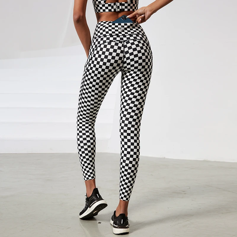 2022 Checkerboard Printing Plaid Leggings Sexy High Waist Hip Lift Stretch Tight Sports Fitness Yoga Pants Leggings With Pockets