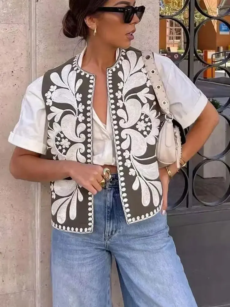 HH Embroidery Vest For Women Y2k Vintage Casual Sleeveless Cardigan Waistcoat Top Fashion Woman Floral Embroidered Vest