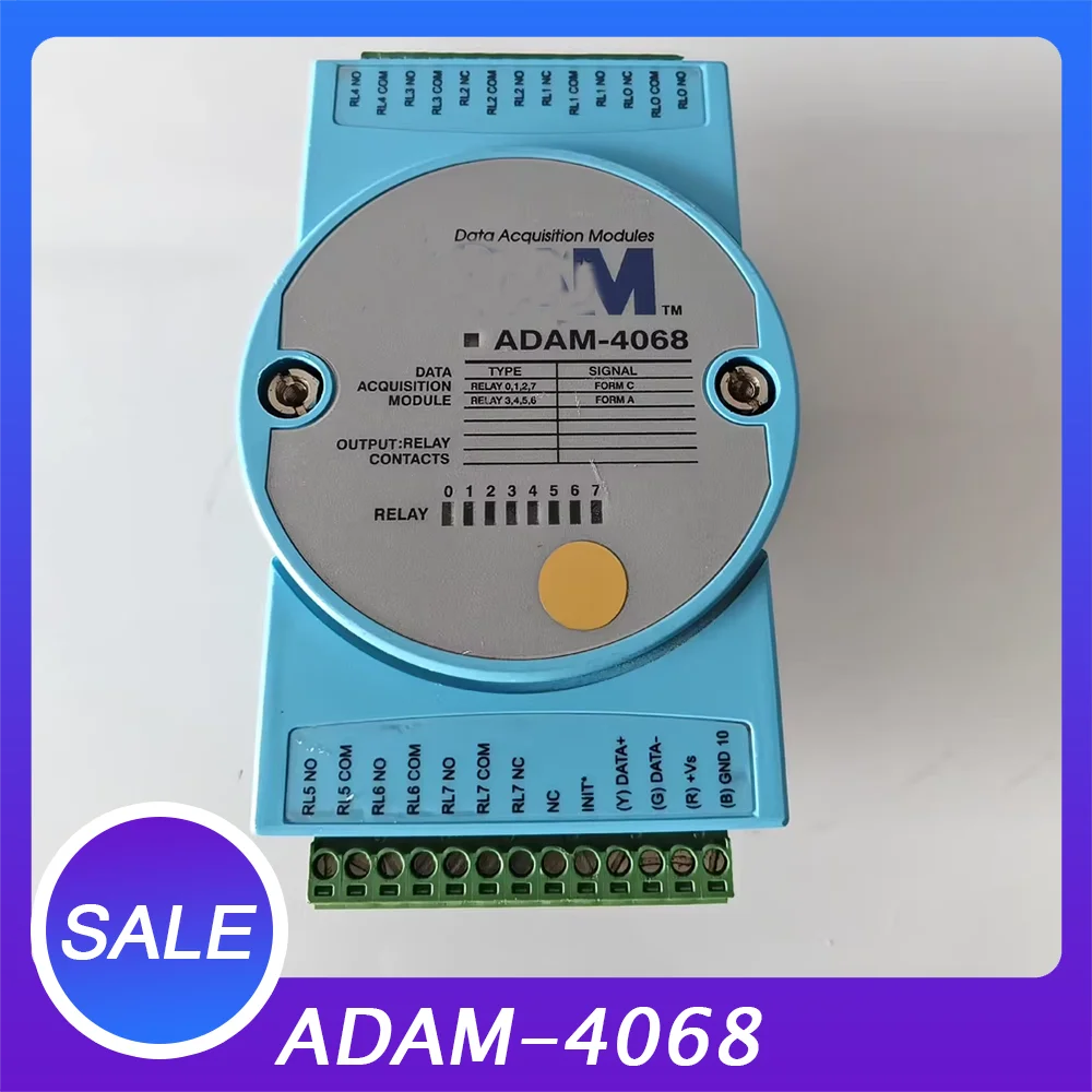 Modul relay delapan saluran ADAM-4068