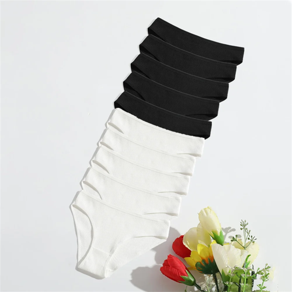 5Black 5White