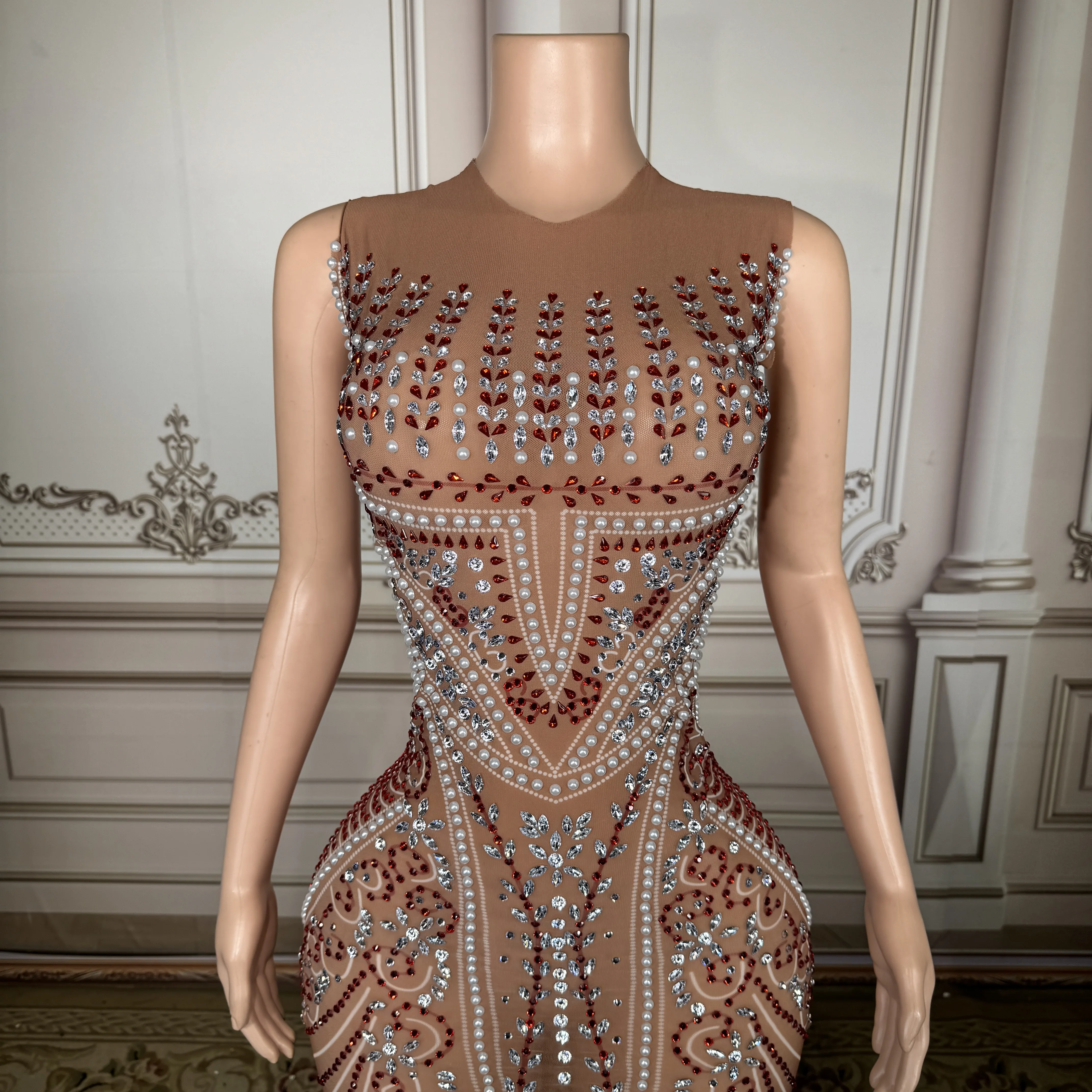 

Элегантное вечернее платье ZD с жемчужными стразами и бриллиантами, красное, без рукавов, из сетчатой ткани, длинное, для женщин, для церемоний награждения, подиумных показов, вечеринок, банкетов.