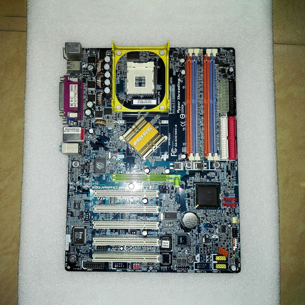 865 motherboard fully integrated graphics card GA-8IG1000-G with 5 PCI slots