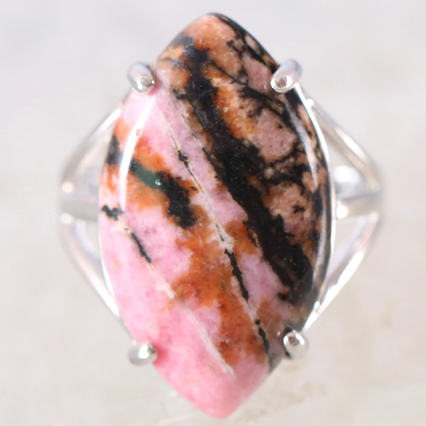 1Pcs  Adjustable Black Onyx Ring For Women Natural Stone Olive Cabochon Pink Crystal White Opal Bead Finger Ring Jewelry Gift