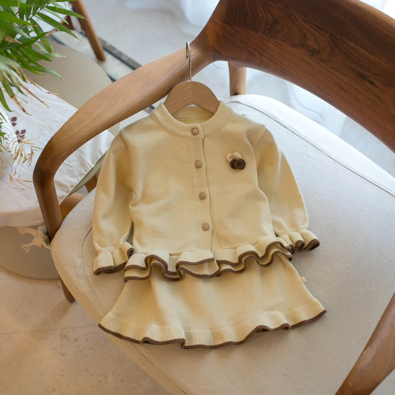 Girls Sweater Sets Ruffle Trim Knit 2‑Piece Autumn Skirt‑Style Cardigan + Short Skirt Single‑Breasted Campus Casual Kids Outfit