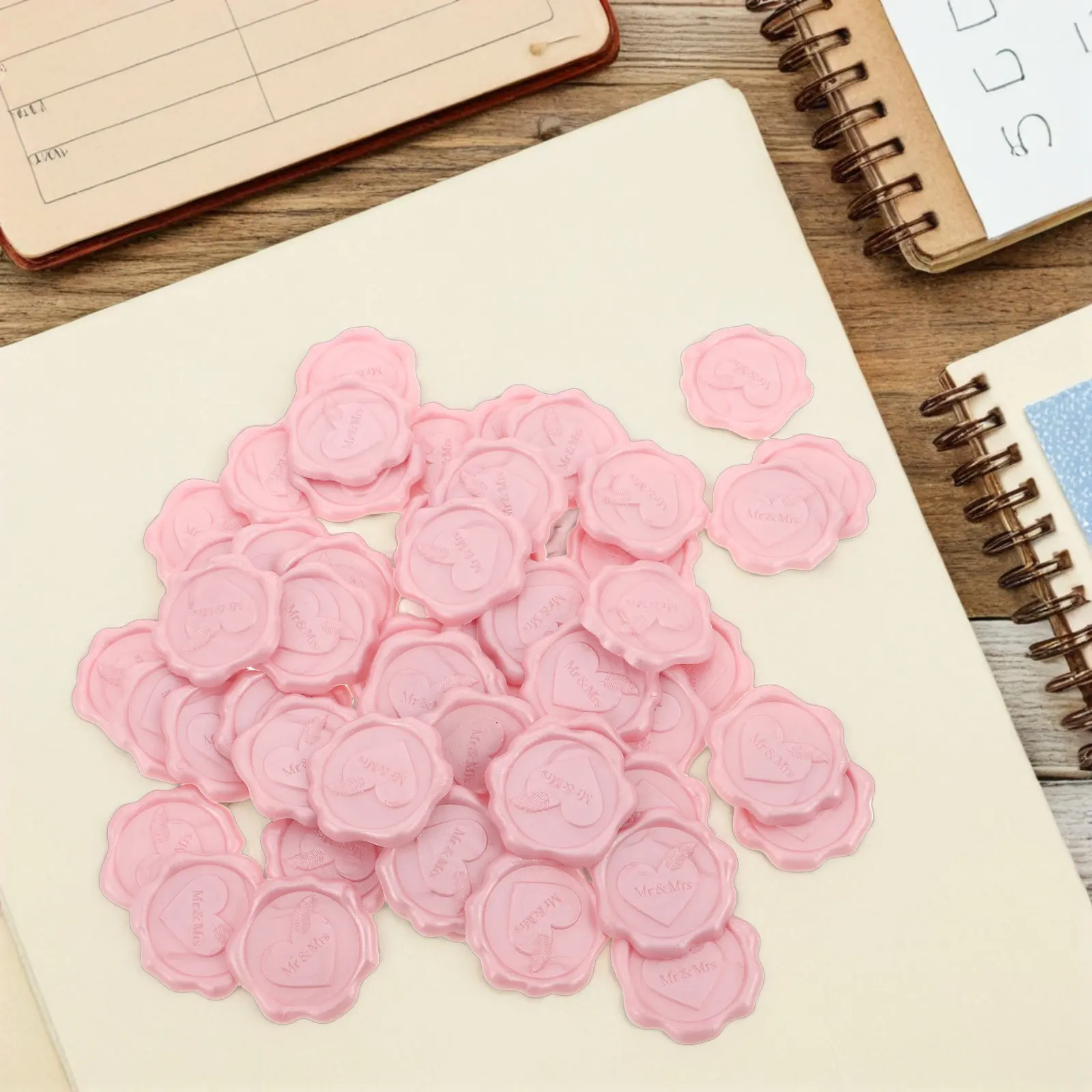 

50 шт. свадебных восковых печатей с узором в виде сердца, самоклеящиеся наклейки для приглашений, конвертов, праздничных открыток, декоративной упаковки