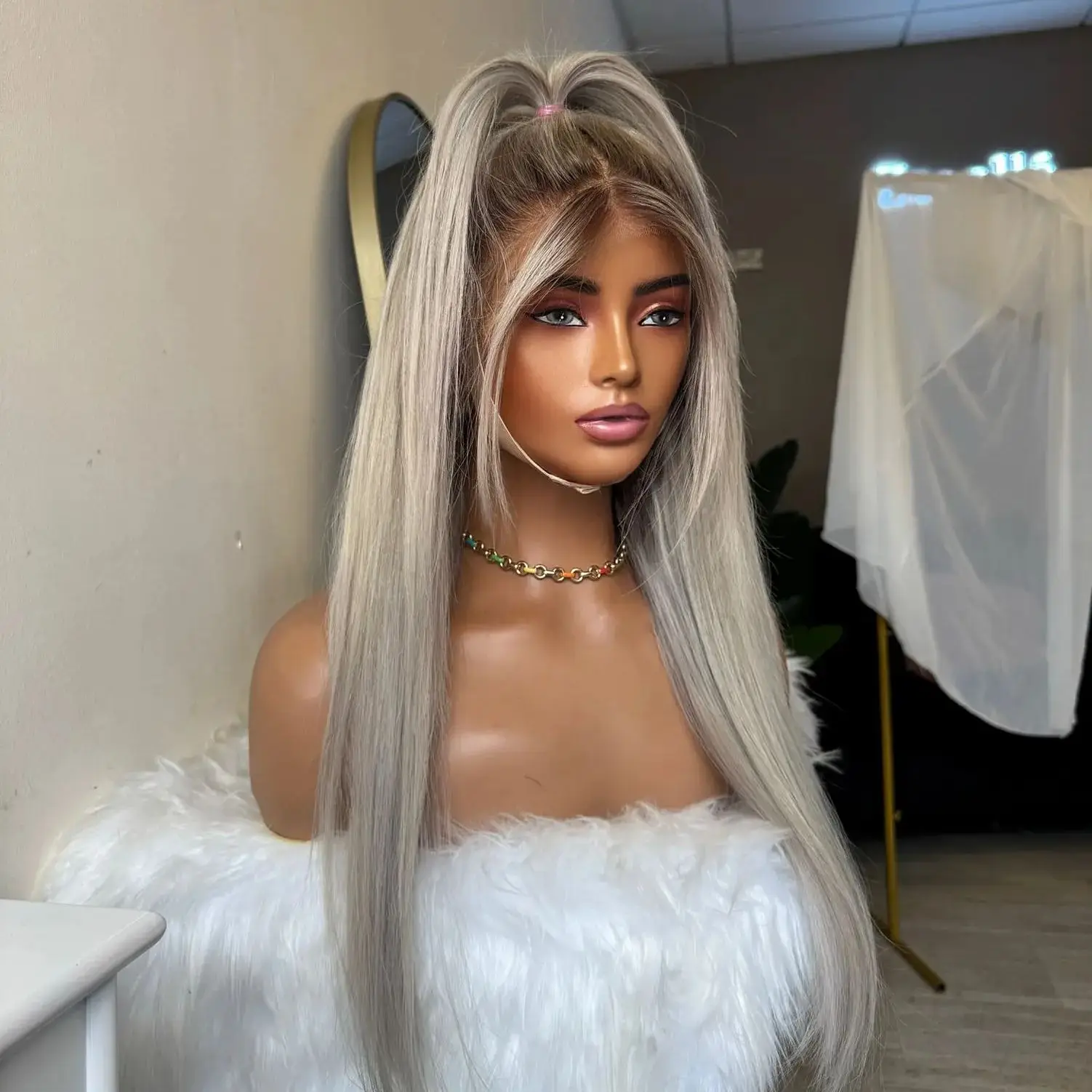 الجزء الأوسط أومبير رمادي شقراء فاخرة الاصطناعية الدانتيل شعر مستعار أمامي طويل طبيعي مستقيم شعر مستعار عالية الجودة المرأة على التخليص #1