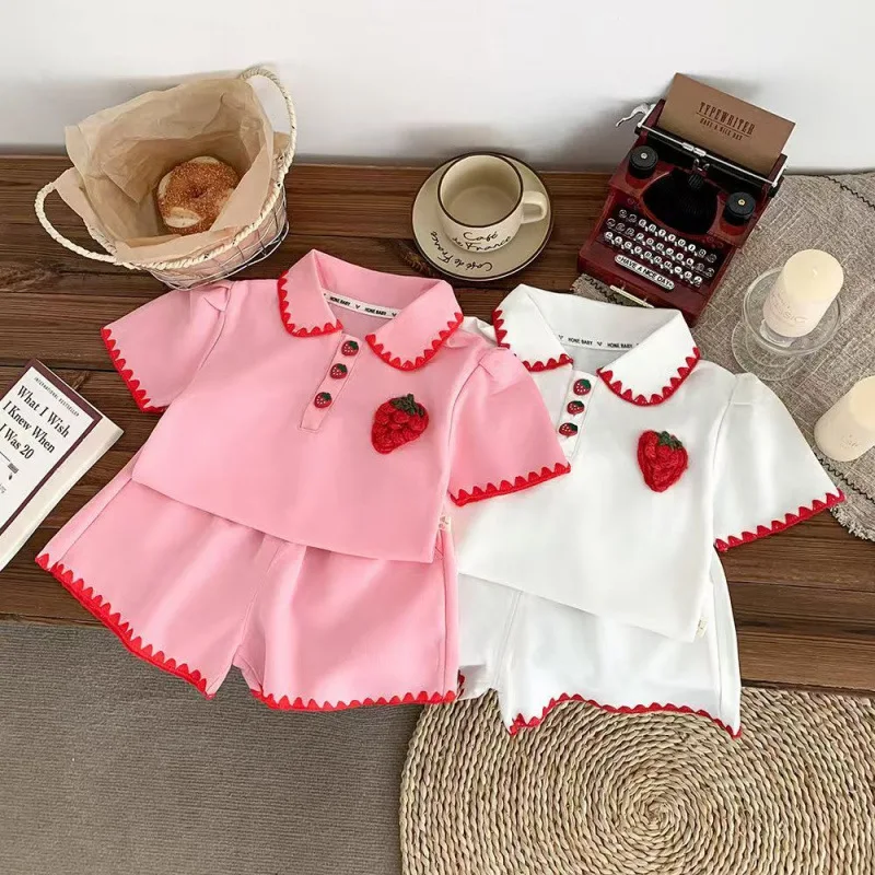 Girls' Summer Outfit Strawberry Short Sleeve Set New Fashionable Two-Piece Shorts Set for Girls Cute and Casual