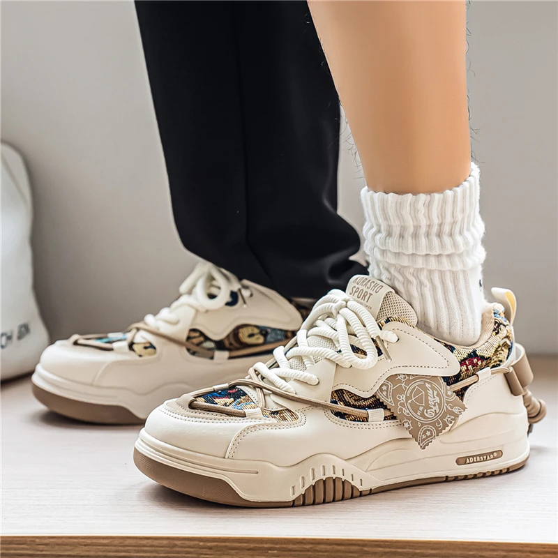 High quality shoes waterproof and anti slip mesh fabric for ventilation comfortable lining Sizes 39-46 Best selling trendy shoes