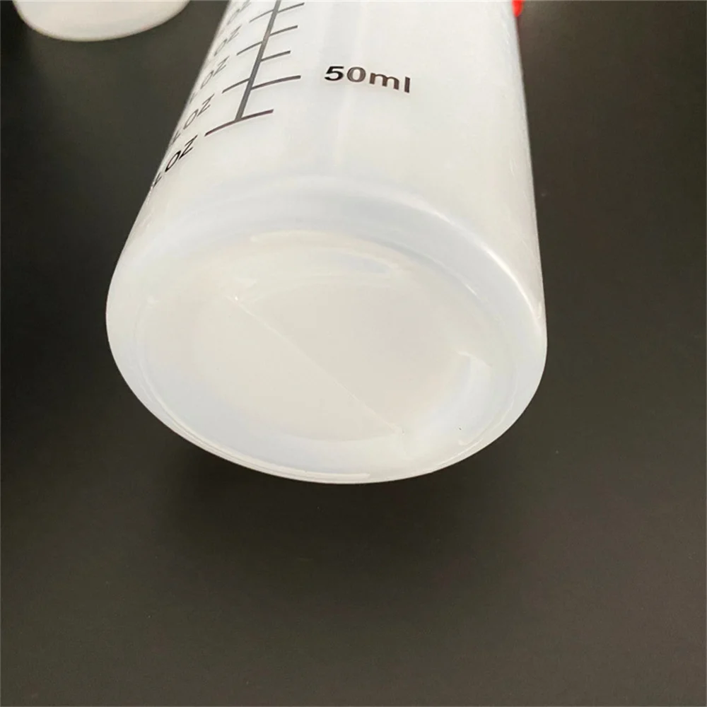 120/250/450ml Plastic Needle-nosed Scale Squeeze Bottle Squeezable Bottle with Leak-proof for Kitchen Salad Sauce Squeeze Bottle